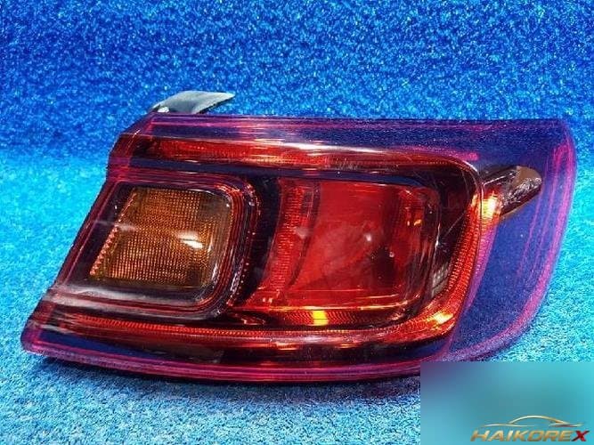 Renault SM6 2016 — задний фонарь правый (внешний) 265501563R