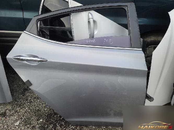 Hyundai Avante 2014 — дверь задняя правая