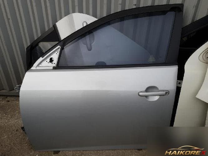 Hyundai Avante 2010 — передняя дверь левая