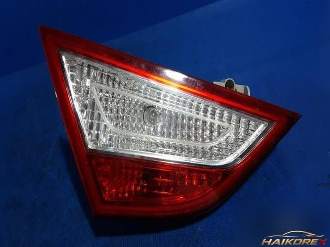 Hyundai Sonata 2010 — задний фонарь внутренний левый