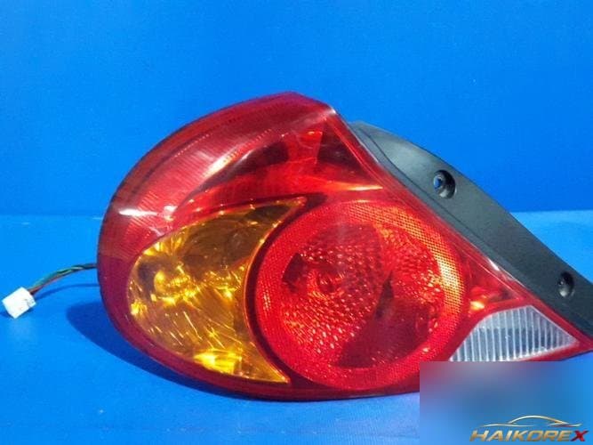 Kia Spectra 2004 — фонарь задний левый наружный 0K2N151160A
