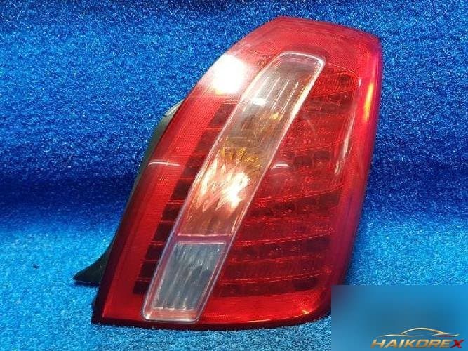 Kia Opirus 2006 — задний фонарь правый наружный
