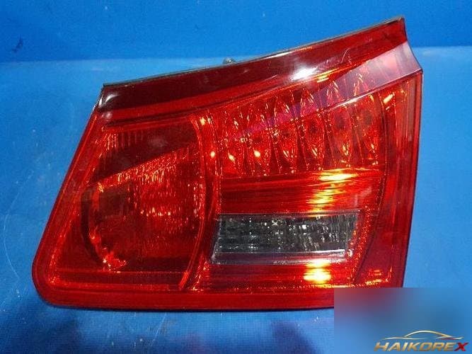 Lexus IS 2007 — фонарь задний правый внутренний