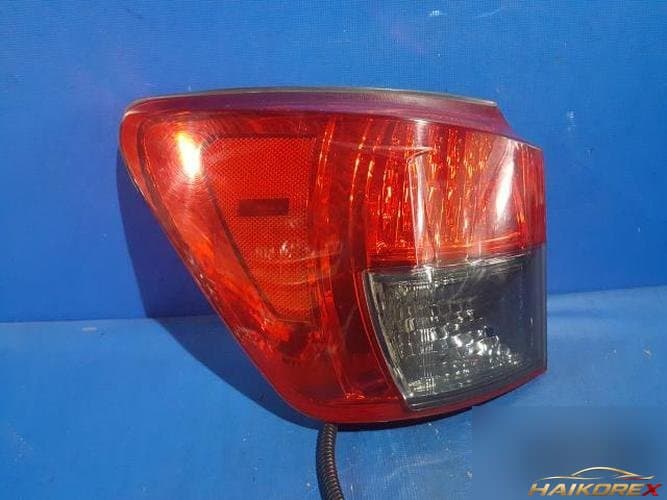 Lexus IS 2007 — задний фонарь левый внешний