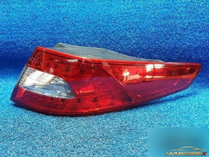 Kia K5 2012 — задний фонарь правый наружный