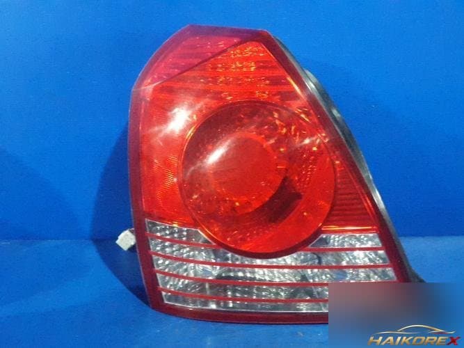 Hyundai Avante 2005 — задний фонарь левый, внешний