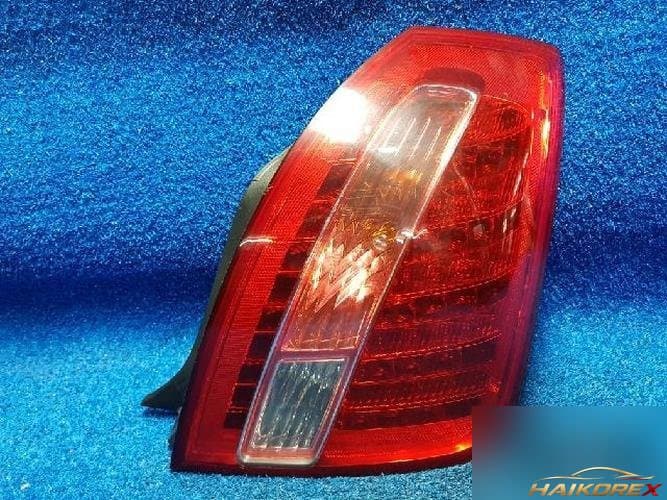 Kia Opirus 2008 — задний фонарь правый наружный