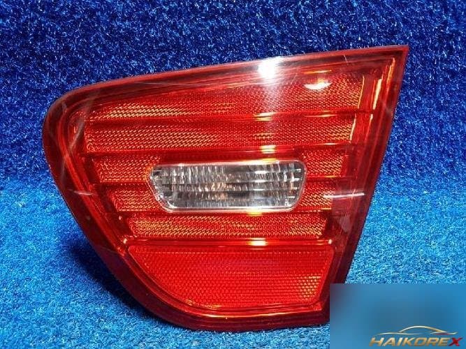 Hyundai Avante 2008 — фонарь задний правый внутренний 1