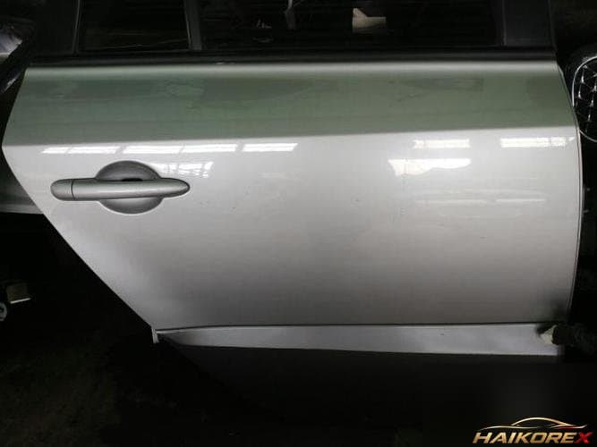 Renault QM5 2009 — дверь задняя правая
