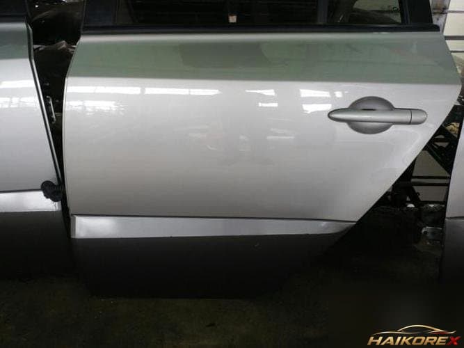 Renault QM5 2009 — дверь задняя левая