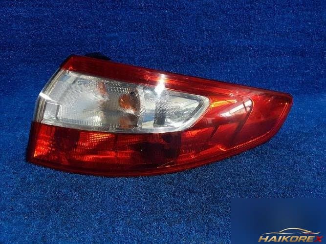 Renault SM3 2011 — фонарь задний наружный правый