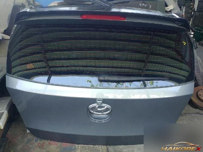 Hyundai i30 2009 — крышка багажника