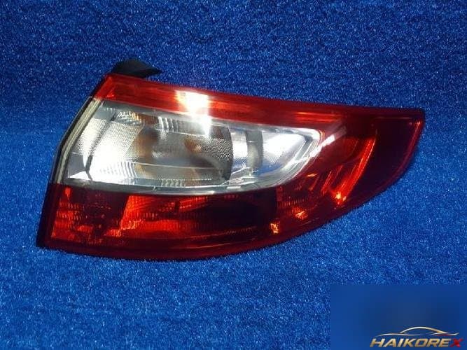 Renault SM3 2010 — фара задняя правая