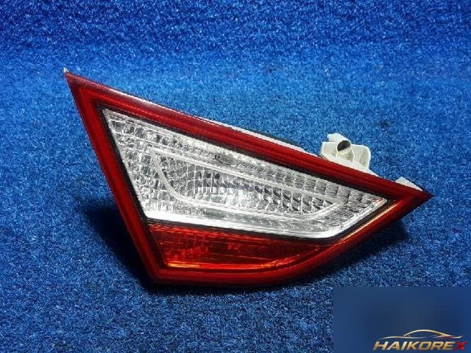 Hyundai Sonata 2011 — фонарь задний внутренний левый 924033S000