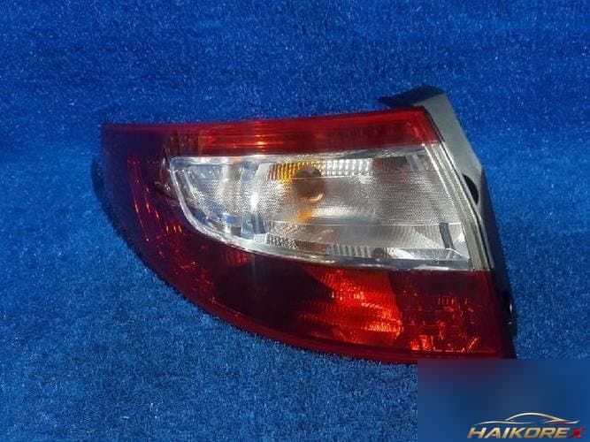 Renault SM3 2010 — фонарь задний левый наружный 265550016R