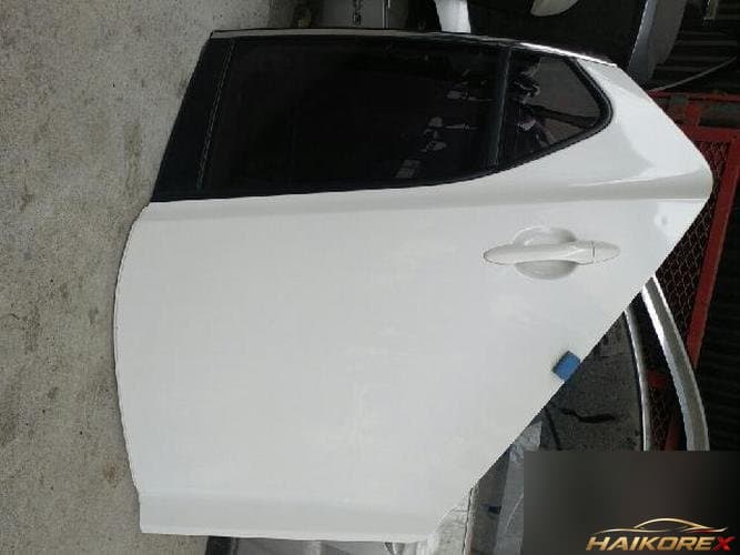 Kia K5 2012 — задняя дверь левая