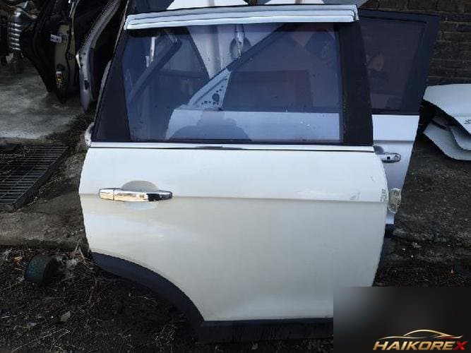 Daewoo Winstorm 2009 — дверь задняя правая