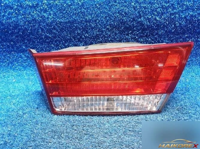 Hyundai Sonata 2006 — фара задняя правая внутренняя 924043K000