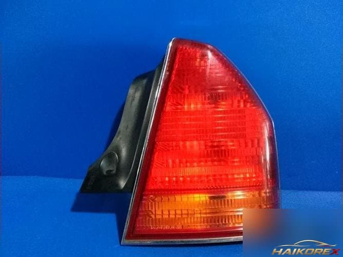Hyundai Equus 2002 — фонарь задний правый наружный 924023B100
