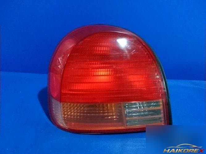 Hyundai Sonata 2000 — фонарь задний левый (наружный) 9240138000