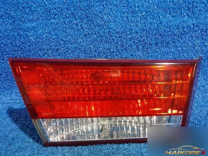 Hyundai Sonata 2006 — стоп-сигнал внутренний левый 2