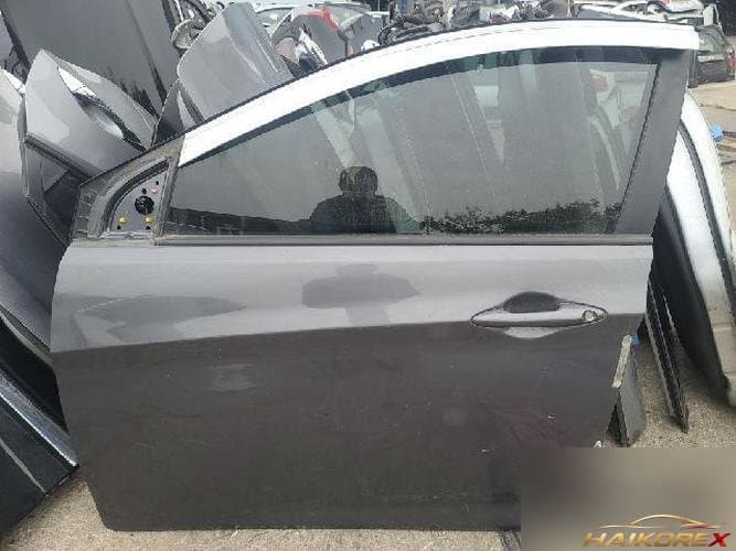Hyundai Accent 2013 — передняя дверь левая