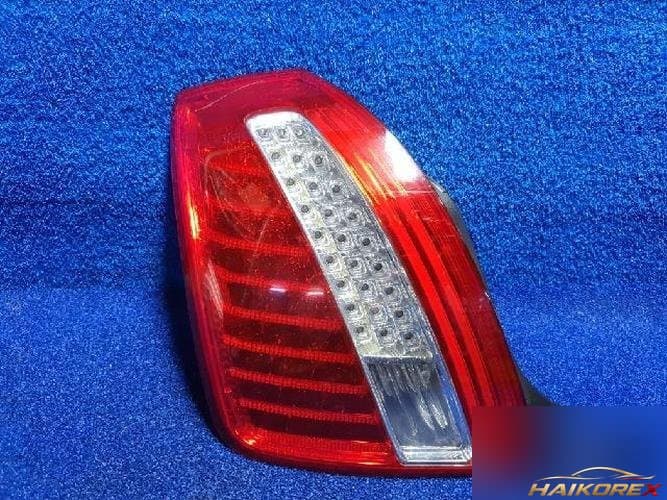 Kia Opirus 2010 — фонарь задний левый наружный