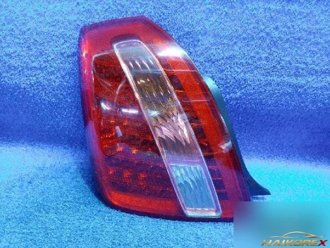 Kia Opirus 2008 — задний фонарь левый наружный 2