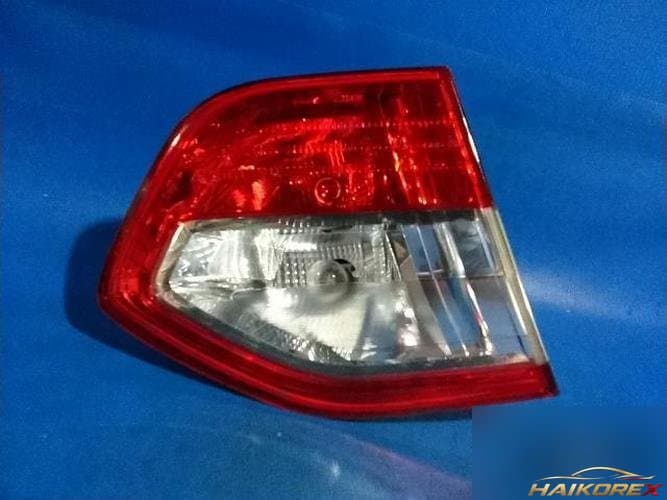 Renault SM3 2011 — фонарь задний левый внутренний 265550017R