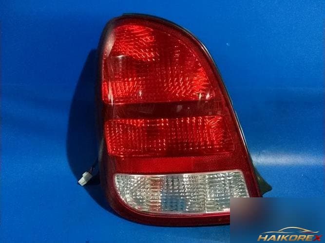 Kia Carens 2001 — задний фонарь левый наружный 0K2C451160A