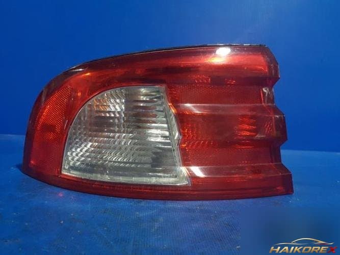 Kia Optima 2003 — фара задняя левая внешняя 2