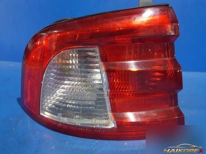 Kia Optima 2003 — фара задняя левая наружная 2