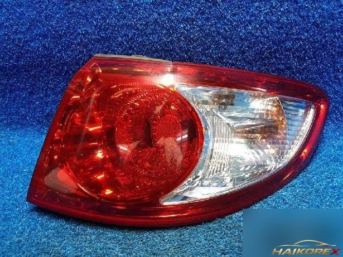 Hyundai Santa Fe 2008 — фара задняя правая (внешняя) 92402 2B000 4