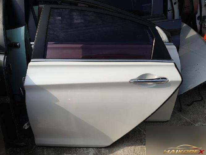 Hyundai Sonata 2012 — задняя дверь левая 770033S000