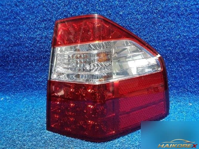 Kia Mohave 2008 — фара задняя правая наружная 92402 2J100