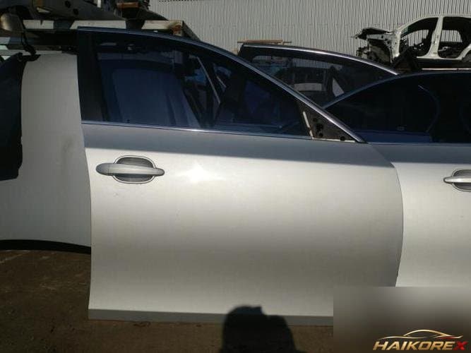 BMW 5 Series 2004 — дверь передняя правая