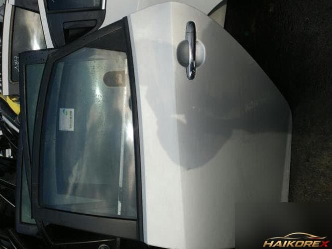 Hyundai Avante 2009 — задняя дверь левая