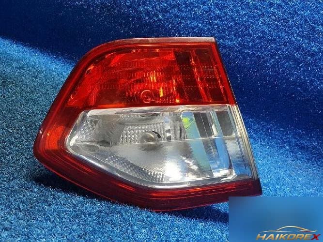 Renault SM3 2010 — фонарь задний левый внутренний 265550017R