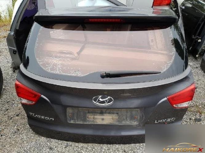 Hyundai Tucson 2010 — крышка багажника