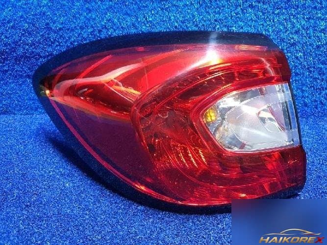 Renault QM3 2014 — задний фонарь левый наружный