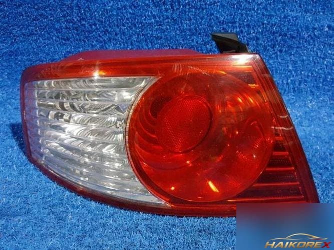 Kia Opirus 2004 — задний фонарь левый наружный