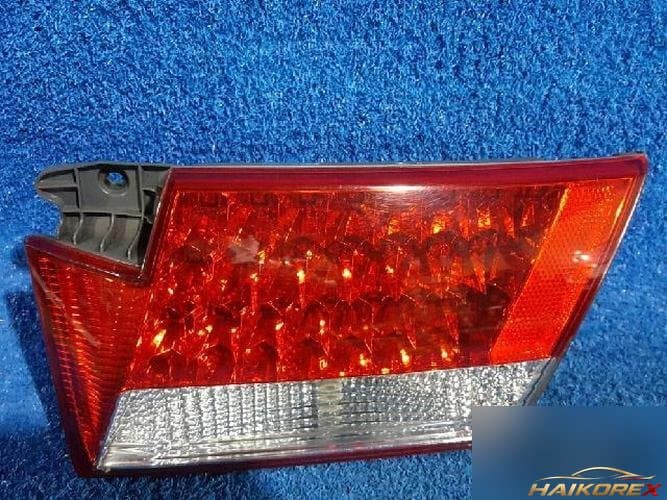 Hyundai Grandeur 2006 — фара задняя внутренняя правая 924043L001