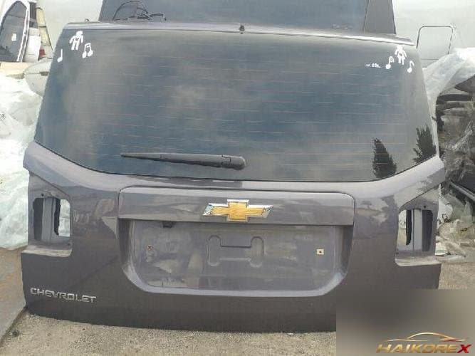 Chevrolet Orlando 2014 — крышка багажника