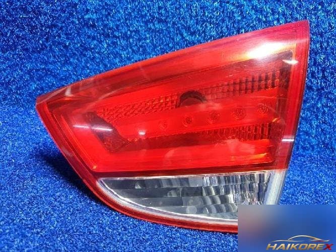 Hyundai Tucson 2011 — фонарь задний правый внутренний 924062S02