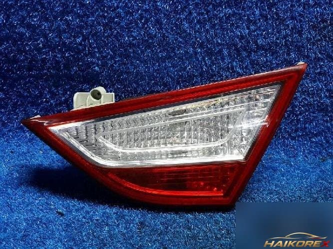 Hyundai Sonata 2014 — фара задняя правая (внутренняя) 924043S000