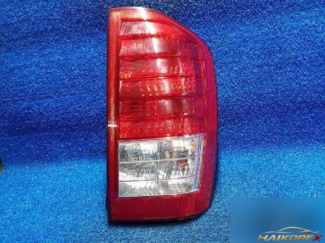 Kia Carnival 2008 — фара задняя правая (боковая)