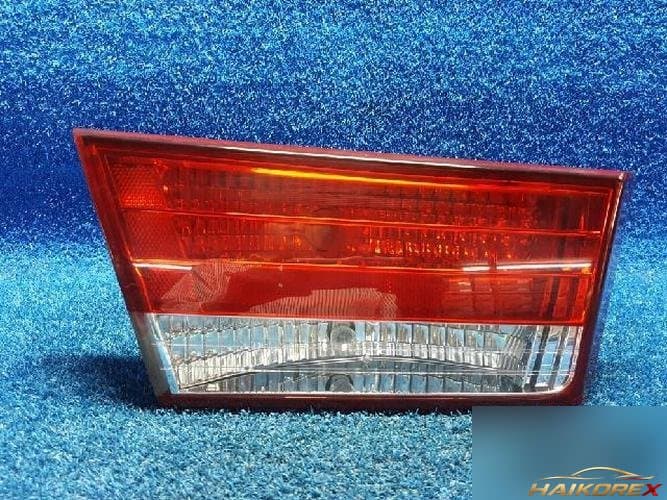 Hyundai Sonata 2006 — фонарь задний левый внутренний 924033K000