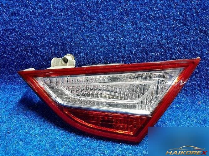 Hyundai Sonata 2011 — фара задняя правая внутренняя 1