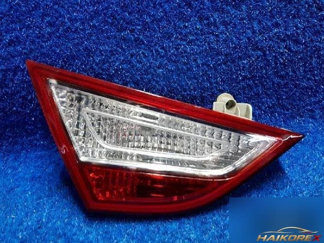 Hyundai Sonata 2011 — фонарь задний левый внутренний
