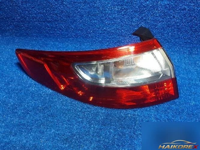 Renault SM3 2011 — задний фонарь левый наружный
